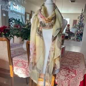 NWT WHBM Floral Scarf W/Tassels